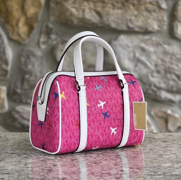 Michael Kors Small Airplane Logo Pink Duffle Crossbody - Picture 3 of 9